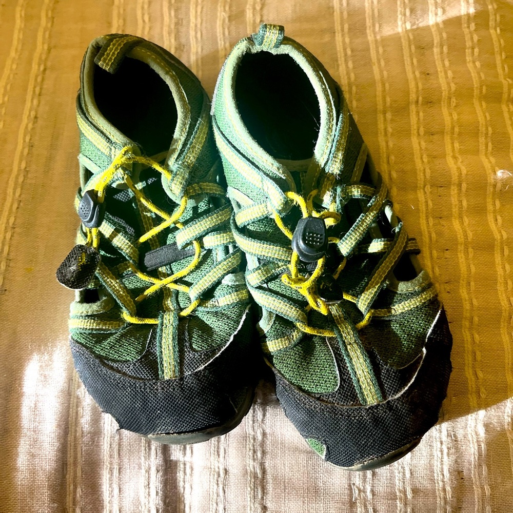 Chaco little kids size 12